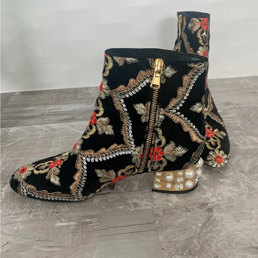 Russell and Bromley heeled ankle boots - Picture 6 of 10